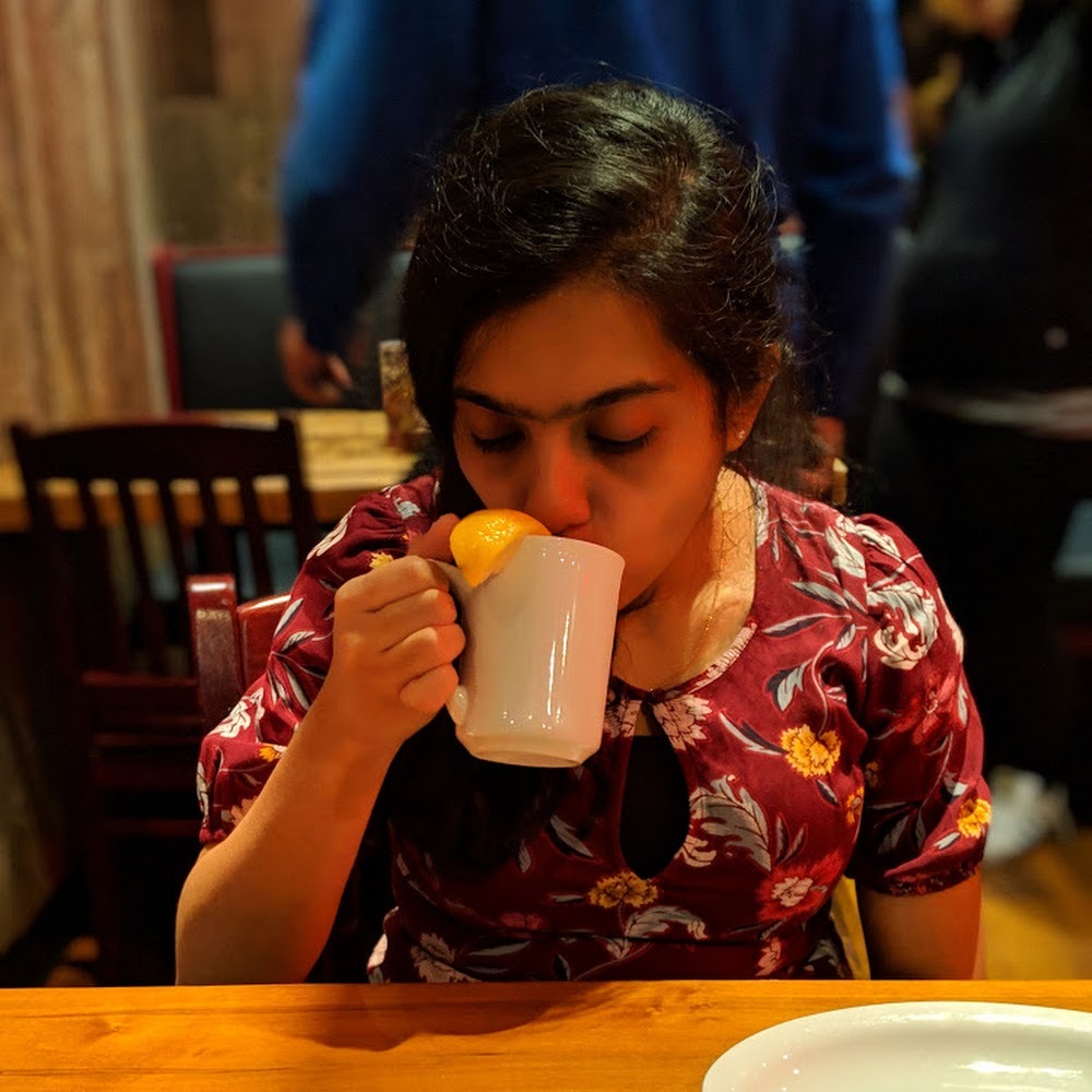 Meet your Posher, Aparna